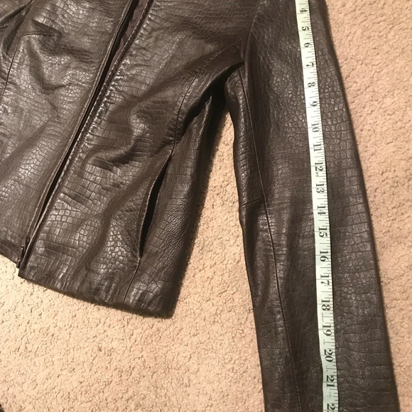Express π― % Leather Jacket - Picture 4 of 8